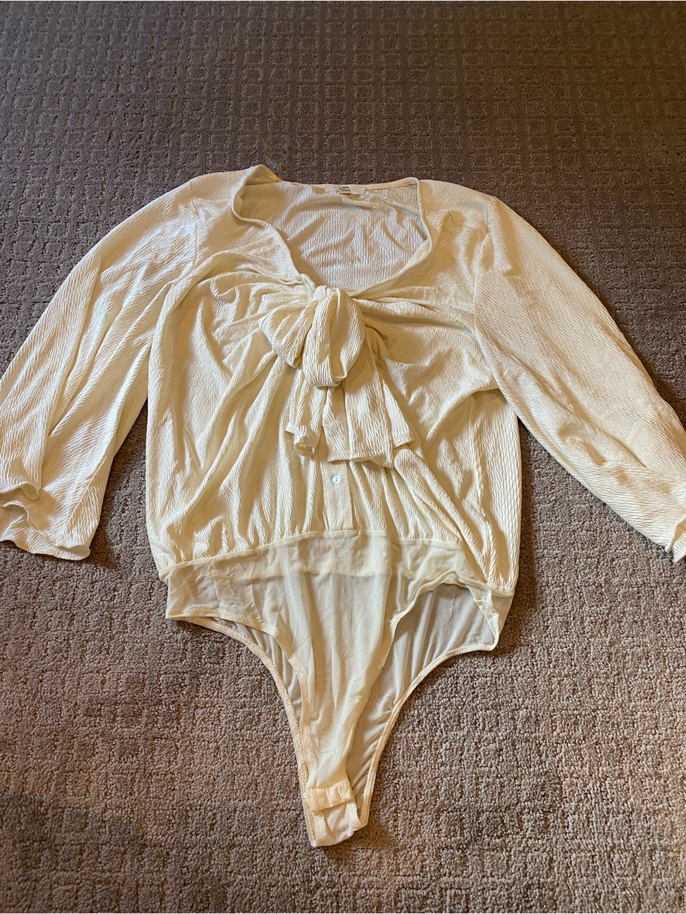 Entro Off white body suit
